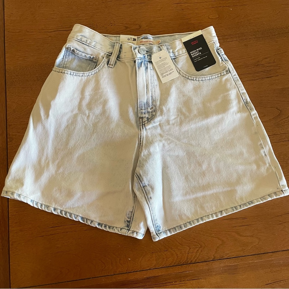 Levi's High Rise Baggy Shorts